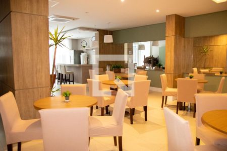 Apartamento para alugar com 43m², 2 quartos e sem vagaÁrea comum - Salão de festas