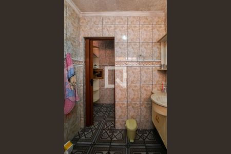 Casa à venda com 180m², 5 quartos e 2 vagasBanheiro Social 3