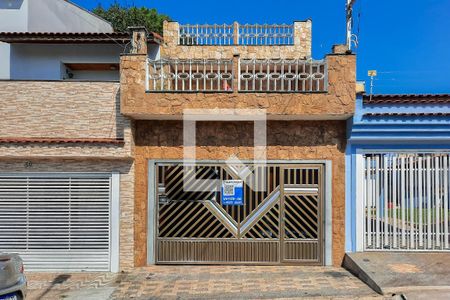 Casa à venda com 180m², 5 quartos e 2 vagasFachada