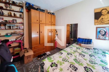 Casa à venda com 180m², 5 quartos e 2 vagasQuarto 4