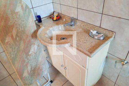 Casa à venda com 180m², 5 quartos e 2 vagasBanheiro da Suíte