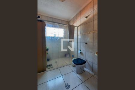 Casa à venda com 180m², 5 quartos e 2 vagasBanheiro Social 2