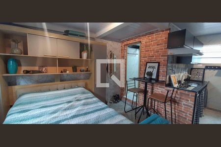 Kitnet/Studio para alugar com 1 quarto, 20m² em Jardim Ivana, São Paulo