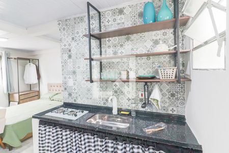 Sala / Quarto / Cozinha de kitnet/studio para alugar com 1 quarto, 20m² em Jardim Ivana, São Paulo