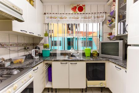 Casa à venda com 230m², 3 quartos e 2 vagas Casa à venda com 230m², 3 quartos e 2 vagasCozinha