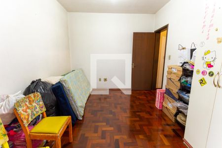 Casa à venda com 230m², 3 quartos e 2 vagas Casa à venda com 230m², 3 quartos e 2 vagasQuarto 2