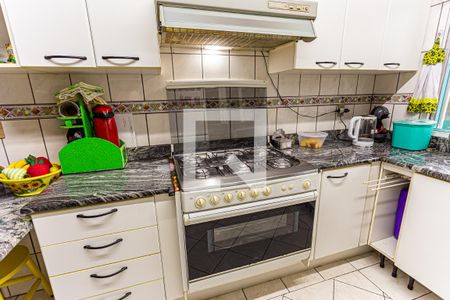 Casa à venda com 230m², 3 quartos e 2 vagas Casa à venda com 230m², 3 quartos e 2 vagasCozinha