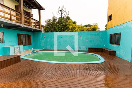 Casa à venda com 230m², 3 quartos e 2 vagas Casa à venda com 230m², 3 quartos e 2 vagasÁrea Externa