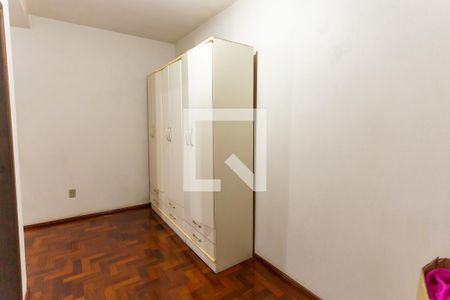 Casa à venda com 230m², 3 quartos e 2 vagas Casa à venda com 230m², 3 quartos e 2 vagasSuíte