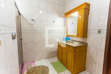 Casa à venda com 230m², 3 quartos e 2 vagas Casa à venda com 230m², 3 quartos e 2 vagasBanheiro Social