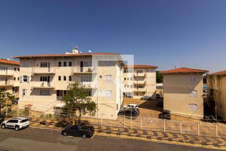 Vista da Sala de apartamento para alugar com 2 quartos, 66m² em Vila Joaquim Inácio, Campinas
