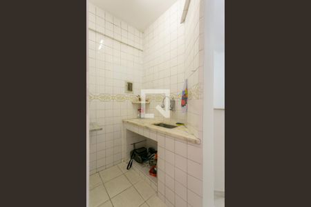 Apartamento para alugar com 66m², 2 quartos e sem vaga Apartamento para alugar com 66m², 2 quartos e sem vagaCozinha e Área de Serviço