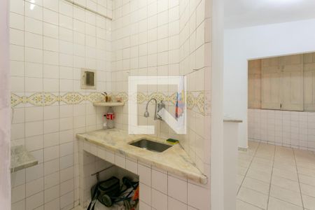 Apartamento para alugar com 66m², 2 quartos e sem vaga Apartamento para alugar com 66m², 2 quartos e sem vagaCozinha e Área de Serviço