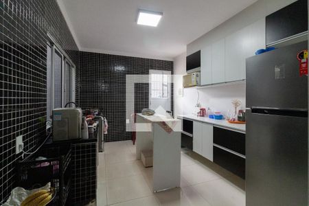 Casa à venda com 200m², 3 quartos e 2 vagas Casa à venda com 200m², 3 quartos e 2 vagasCozinha