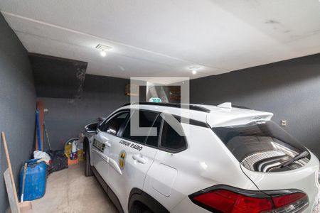 Casa à venda com 200m², 3 quartos e 2 vagas Casa à venda com 200m², 3 quartos e 2 vagasGaragem