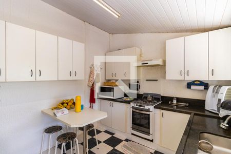 Casa de condomínio à venda com 430m², 3 quartos e 4 vagasCozinha