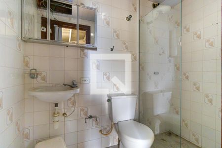 Casa de condomínio à venda com 430m², 3 quartos e 4 vagasBanheiro de Serviço