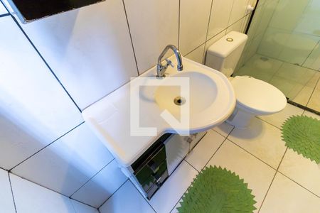 Casa de condomínio à venda com 430m², 3 quartos e 4 vagasBanheiro social 1