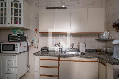 Apartamento à venda com 123m², 3 quartos e sem vaga Apartamento à venda com 123m², 3 quartos e sem vagaCozinha