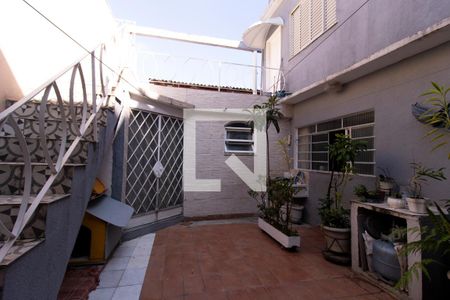 Casa à venda com 230m², 3 quartos e 2 vagasQuintal