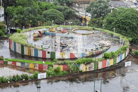 Apartamento à venda com 55m², 1 quarto e sem vagaÁrea Comum - Playground