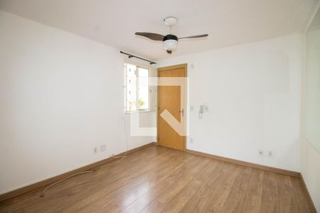Sala de apartamento à venda com 2 quartos, 40m² em Protásio Alves, Porto Alegre