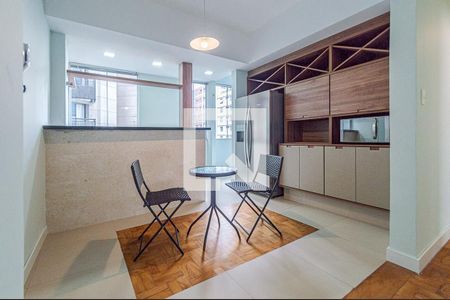 Apartamento à venda com 86m², 2 quartos e sem vagaCozinha