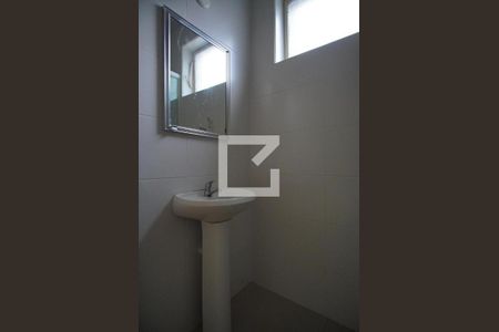 Banheiro de apartamento à venda com 1 quarto, 41m² em Petrópolis, Porto Alegre