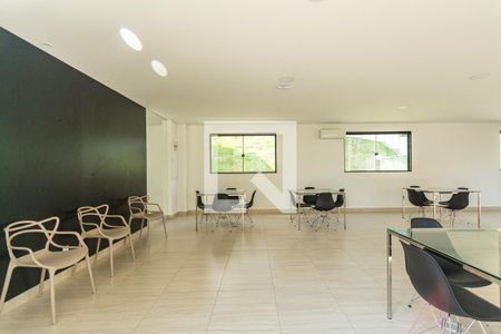 Apartamento à venda com 58m², 1 quarto e 1 vaga Apartamento à venda com 58m², 1 quarto e 1 vagaÁrea comum - Salão de festas