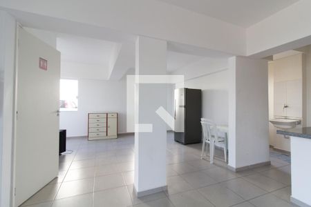 Apartamento para alugar com 49m², 2 quartos e 1 vagaÁrea comum - Salão de festas