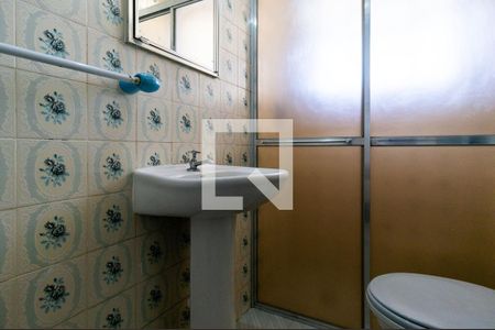 Casa à venda com 160m², 3 quartos e 2 vagasBanheiro