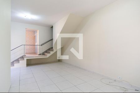 Sala de casa à venda com 3 quartos, 160m² em Imirim, São Paulo
