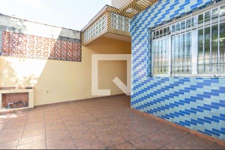 Casa à venda com 160m², 3 quartos e 2 vagasGaragem