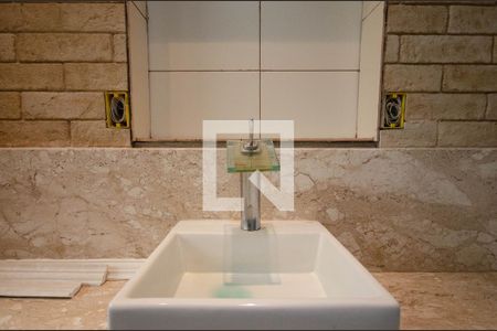 Casa à venda com 356m², 4 quartos e 4 vagasBanheiro da Suíte 4