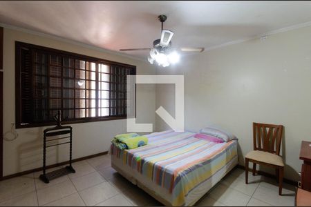 Casa à venda com 356m², 4 quartos e 4 vagasQuarto 1