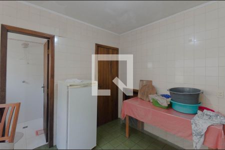Casa à venda com 356m², 4 quartos e 4 vagasLavanderia