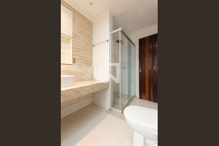 Casa à venda com 356m², 4 quartos e 4 vagasBanheiro da Suíte 4