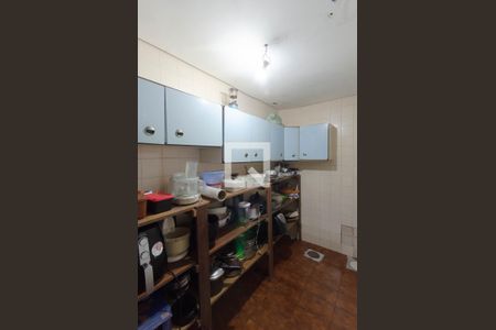 Casa à venda com 356m², 4 quartos e 4 vagasDespensa