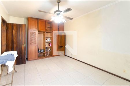 Casa à venda com 356m², 4 quartos e 4 vagasQuarto 2