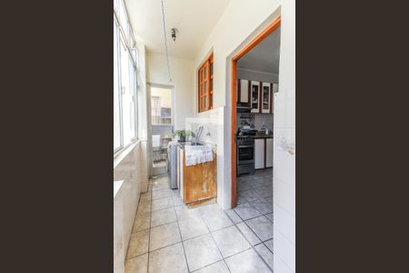 Apartamento à venda com 90m², 2 quartos e sem vagaÁrea de serviço