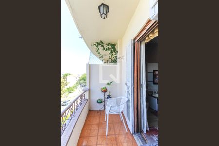 Sacada da sala de apartamento à venda com 2 quartos, 90m² em São Geraldo, Porto Alegre