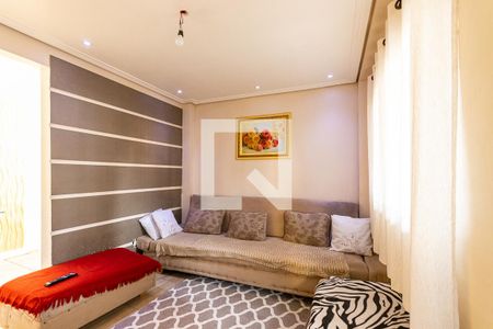 Sala  de casa à venda com 5 quartos, 150m² em Vila União (zona Leste), São Paulo