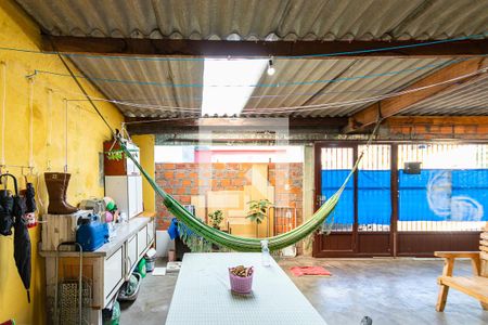 Vista da sala  de casa à venda com 5 quartos, 150m² em Vila União (zona Leste), São Paulo