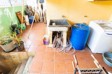 Casa à venda com 150m², 5 quartos e 4 vagasÁrea de serviço casa 2