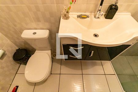 Casa à venda com 150m², 5 quartos e 4 vagasBanheiro casa 2