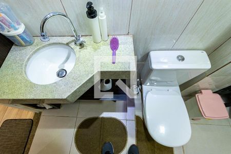 Lavabo  de casa à venda com 5 quartos, 150m² em Vila União (zona Leste), São Paulo
