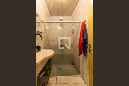 Casa à venda com 150m², 5 quartos e 4 vagasBanheiro casa 2