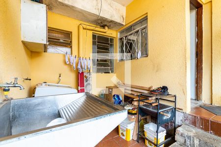 Casa à venda com 150m², 5 quartos e 4 vagasÁrea de serviço casa 2