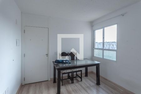 Sala de Apartamento com 2 quartos, 46m² Jardim do Lago Continuação