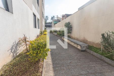 Apartamento à venda com 66m², 2 quartos e 1 vagaÁrea comum 